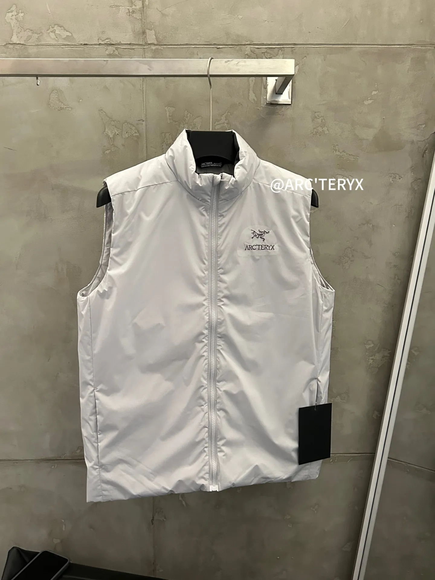 ARC'TERYX / Sizes：M L XL XXL XXXL